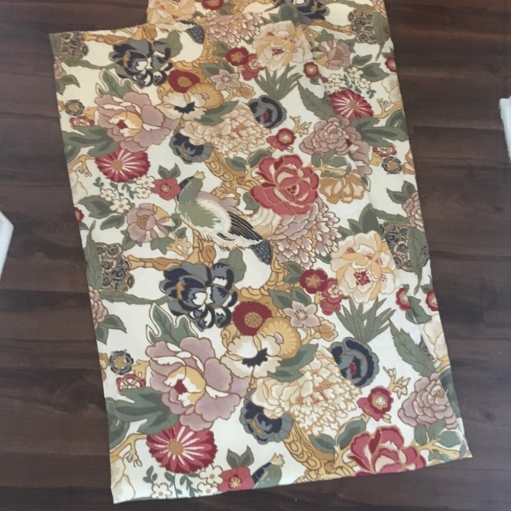 Pottery Barn 2 panels of floral curtains 96”x46”